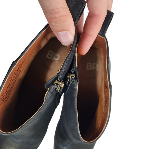 BP Womens Lance Booties Size 8.5 Black Distressed Leather Block Heel Westerm - Picture 9 of 10